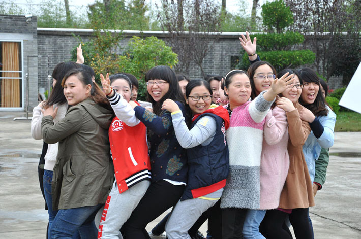 熱烈慶祝鹽城思科2014年Q3季度優(yōu)秀員工表彰大會(huì)圓滿舉行！